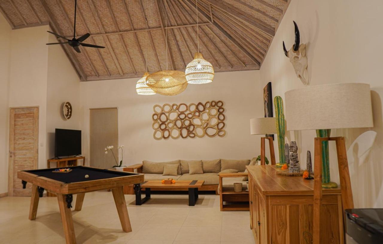 Villa White Karma Seminyak Eksteriør bilde